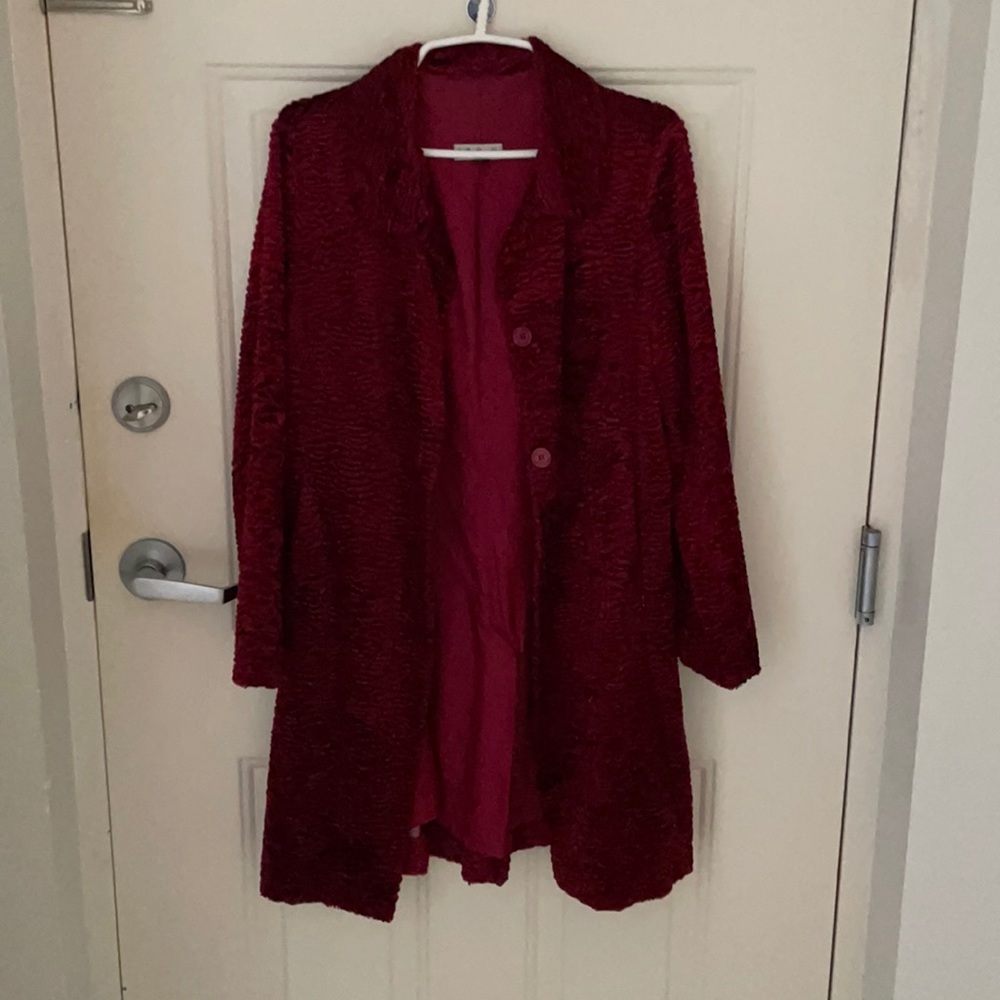Red wills River co size 6 knee length coat
